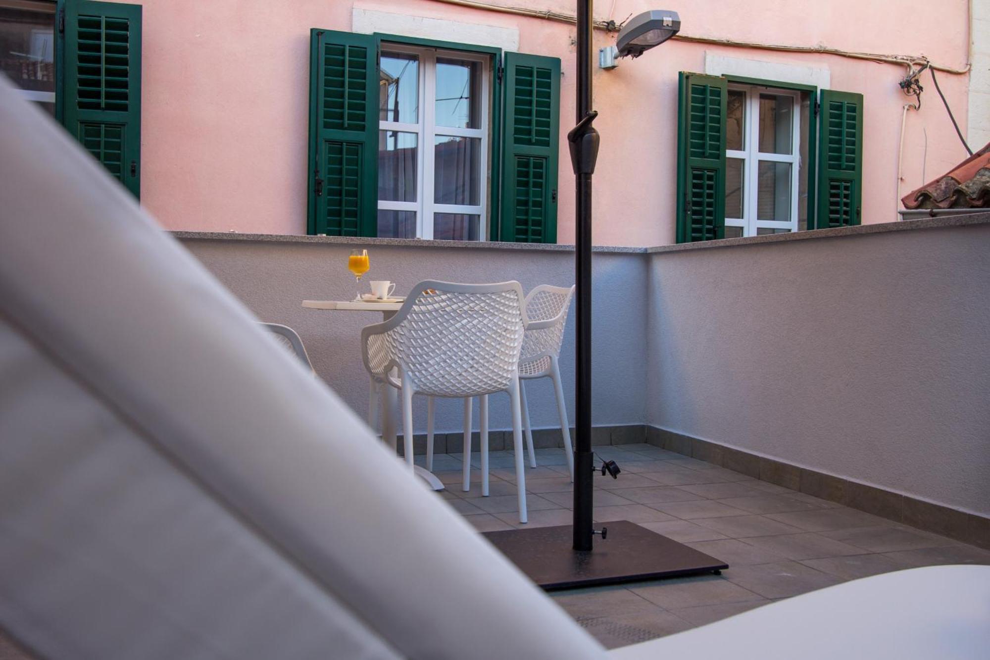 Lux Apartment Arija Split Kültér fotó